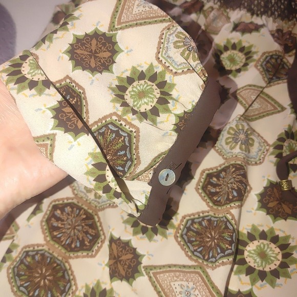 Daniel Rainn Long Sleeve Blouse SZ Medium Light-Weight Medallion Relaxed Boho - Picture 6 of 10